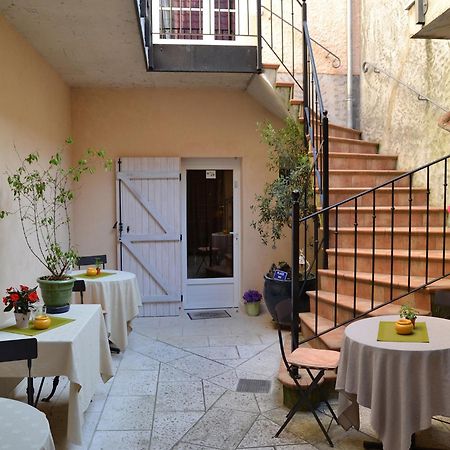 Hostellerie De La Poste Clamecy  Exterior photo